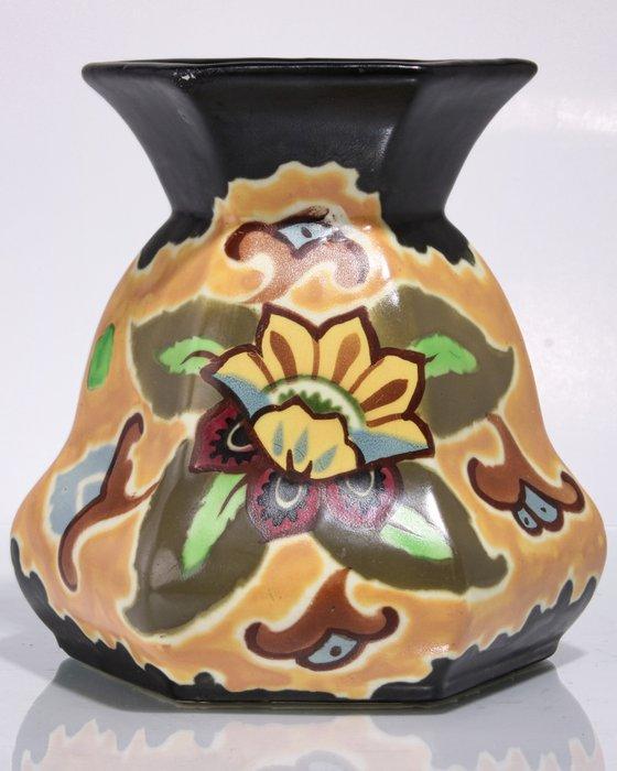 Domburg Keramiek - Vaas - Hexagonale vorm met een opvallend, Antiek en Kunst, Antiek | Glas en Kristal