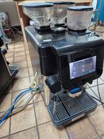 La Cimbali S20 koffiemachine volautomaat in veiling horeca, Gebruikt, Koffie en Espresso