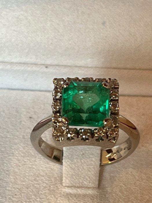 Ring Witgoud Smaragd, Sieraden, Tassen en Uiterlijk, Ringen