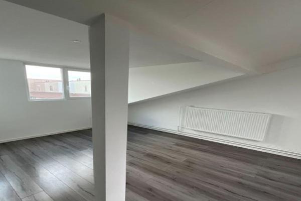 Studio Lelieberg in Roosendaal, Huizen en Kamers, Kamers te huur, 20 tot 35 m², Overige regio's