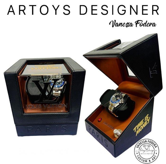 Vanessa Fodera (1981) - « Dans quel Monde VUITTON » ART &, Antiek en Kunst, Kunst | Designobjecten