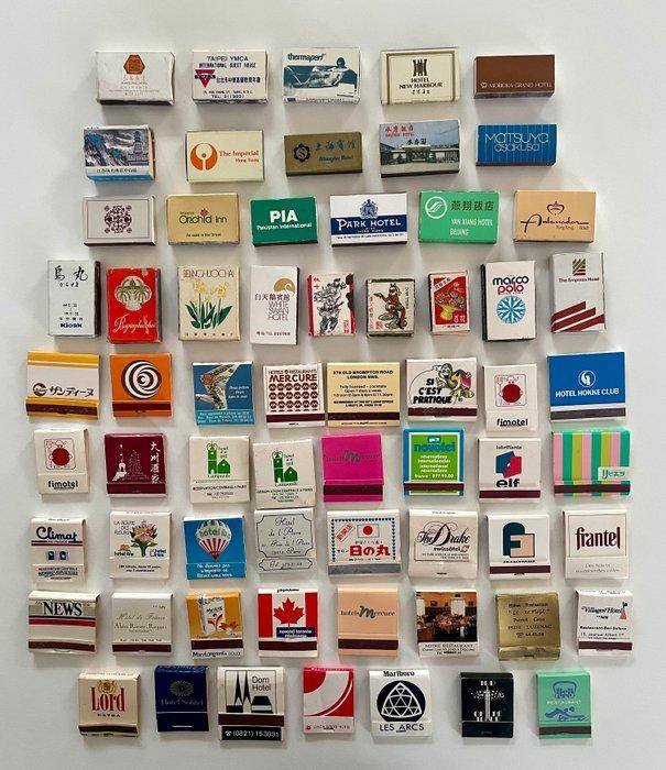 Themacollectie - Verzameling van 64 doosjes lucifers,, Antiek en Kunst, Antiek | Speelgoed