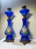 Olielamp - Antieke Paar Opaal Glazen Olielampen met, Antiek en Kunst