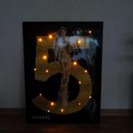 Chanel - Lichtbord - Papier, plastic, Antiek en Kunst