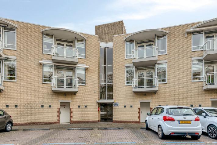 Appartement te huur in Hardinxveld-Giessendam - 84 m² - 4, Huizen en Kamers, Huizen te huur, Zuid-Holland, Appartement