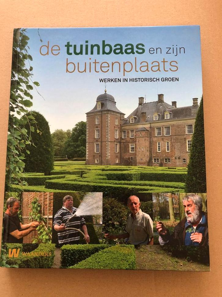 24 Buitenplaatsen Beschrijvingen - Behoud en Onderhoud NIEUW, Boeken, Wonen en Tuinieren, Tuinieren en Tuinplanten, Zo goed als nieuw