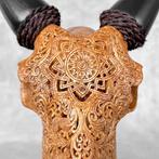 GEEN minimale prijs - Authentieke bruine handgesneden, Antiek en Kunst