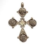 Byzantijns Zilver Groot Kruis met Heiligen, Antiek en Kunst
