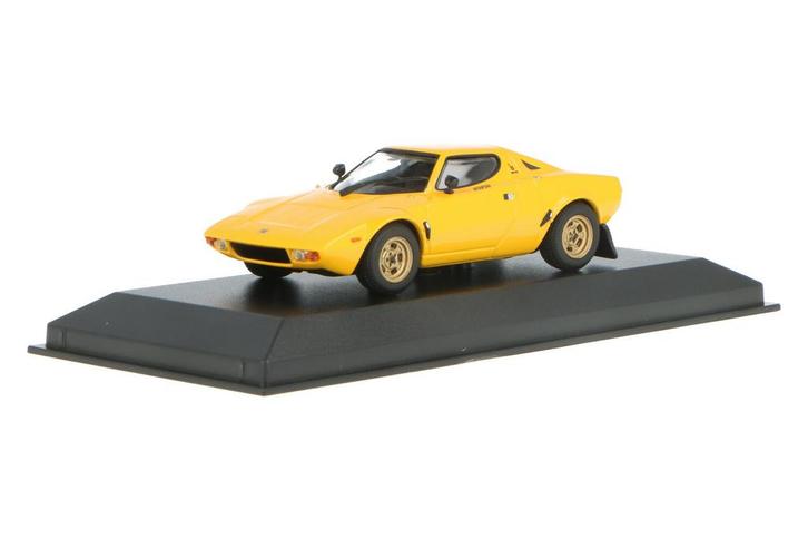 Lancia Stratos 940125021 Maxichamps  Modelauto 1:43  1974, Hobby en Vrije tijd, Modelauto's | 1:43, Verzenden