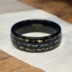 WOLFRAAM RING met METEORIET & GOUD INLAYS. Handgemaakt. Het