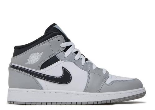 Jordan 1 Mid Light Smoke Grey Anthracite (GS) | Nieuw, Kleding | Heren, Schoenen, Nieuw, Ophalen of Verzenden