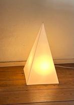 Harco Loor - Staande lamp - kunststof - Piramide Vloerlamp