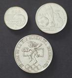 Mexico. 25/50 Pesos 1968/1985 (3 Moedas)  (Zonder