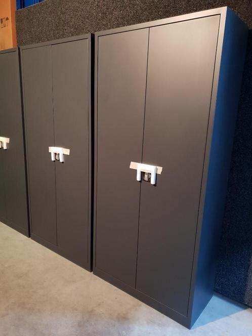 ALRECU Metalen Voorraadkast Archiefkast met Slot Kantoorkast, Huis en Inrichting, Kasten | Roldeurkasten en Archiefkasten, Meerdere deuren
