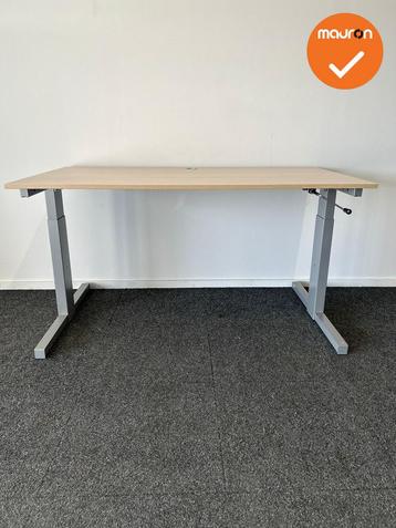 Gispen Bureau - Slinger verstelbaar - 140x80 - Zilvergrijs o beschikbaar voor biedingen