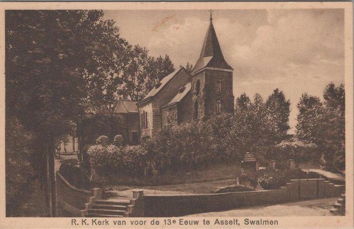 ASSELT - R. K Kerk van voor de 13e Eeuw te Asselt, Swalmen, Verzamelen, Ansichtkaarten | Nederland, Verzenden