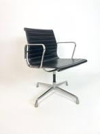 ICF - Charles Eames - Stoel - EA108 - Aluminium, Leder, Antiek en Kunst, Antiek | Meubels | Stoelen en Banken