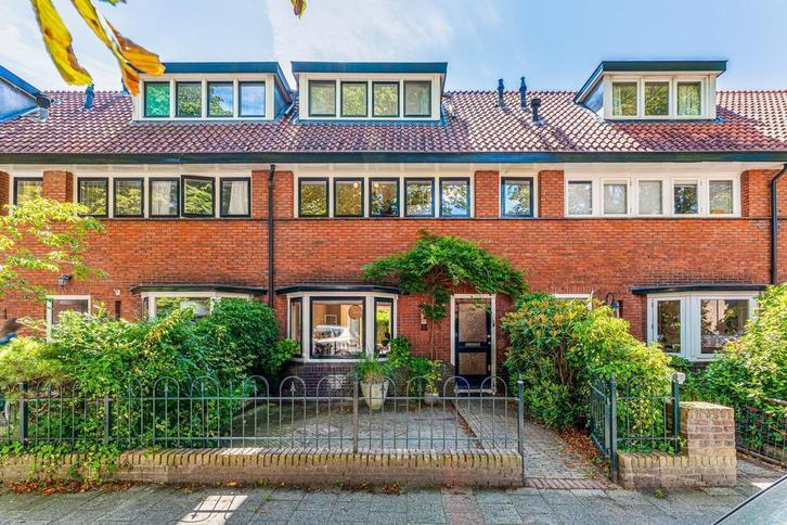 Tussenwoning te huur 4 kamers, Hilversum, Huizen en Kamers, Huizen te huur, Direct bij eigenaar, Noord-Holland, Tussenwoning