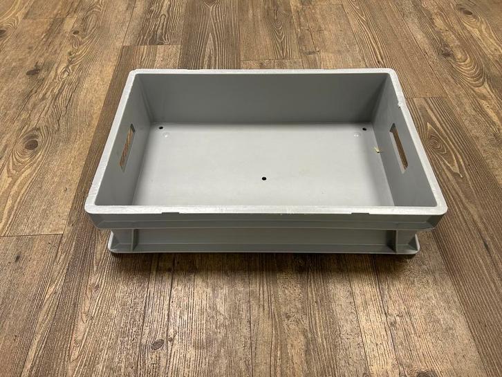 stevige gebruikte kratten grijs 600x400x140 mm stapelbakken, Doe-het-zelf en Verbouw, Kratten en Dozen, 50 tot 75 cm, Gebruikt