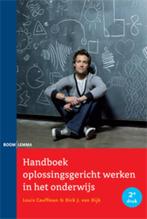 Handboek oplossingsgericht werken in het onder 9789059317529, Zo goed als nieuw