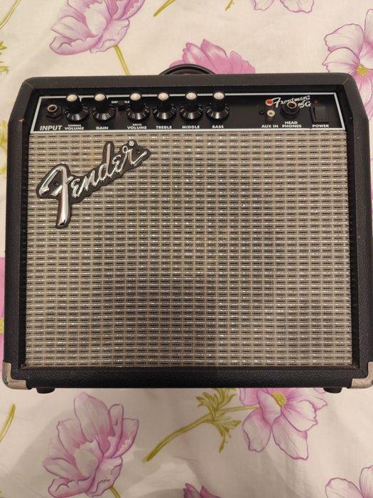 Fender - Aantal items: 2 - Gitaarversterker (Zonder, Muziek en Instrumenten, Snaarinstrumenten | Gitaren | Akoestisch
