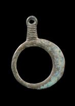 Europese Bronstijd Brons Ringvormige hanger (Zonder