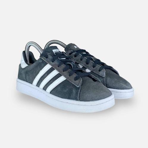 Adidas sneakers 2024 maat 34