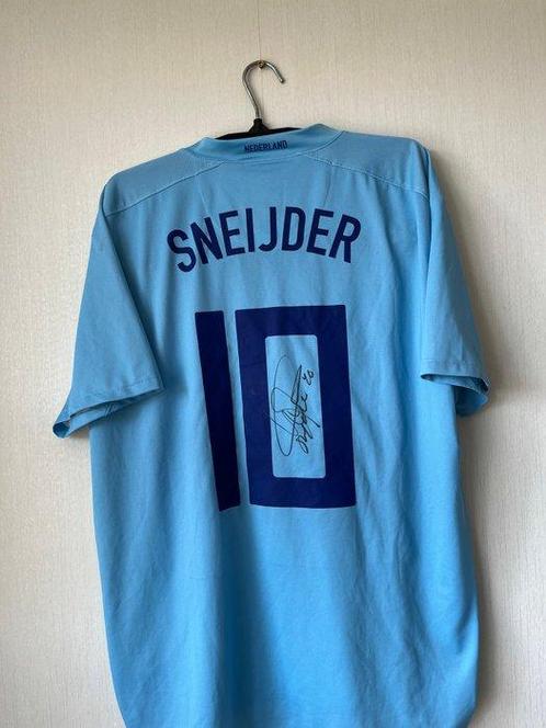 !!Signed!! Netherlands - Wesley Sneijder - 2008 -, Verzamelen, Overige Verzamelen