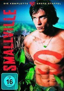 Smallville - Die komplette erste Staffel [6 DVDs] vo...  DVD, Cd's en Dvd's, Dvd's | Overige Dvd's, Zo goed als nieuw, Verzenden