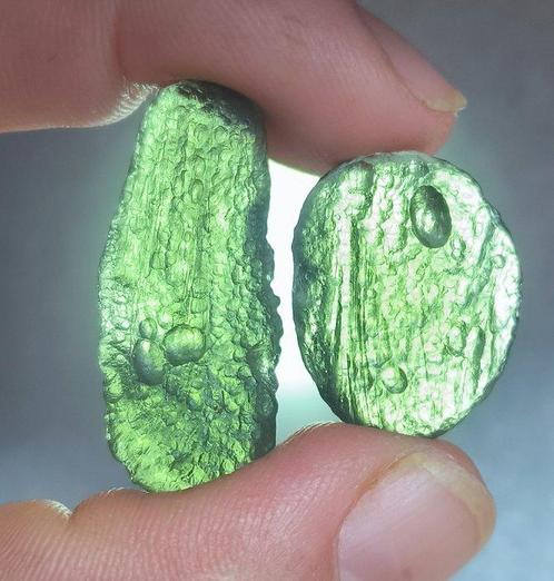 Moldavieten - uit Vrábe, Zuid-Bohemen - Hoogte: 33 mm -, Verzamelen, Mineralen en Fossielen