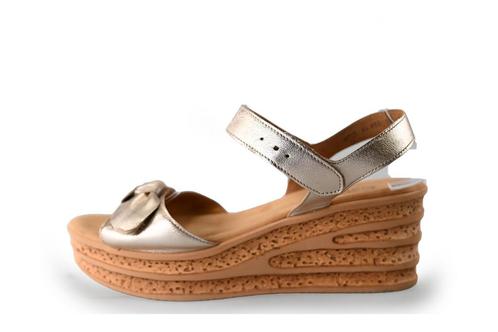 Gabor Sleehakken in maat 42 Goud | 10% extra korting, Kleding | Dames, Schoenen, Overige kleuren, Zo goed als nieuw, Schoenen met hoge hakken