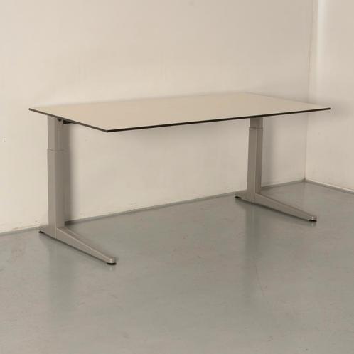 Ahrend Four Two bureau, wit blad, 160 x 80 cm, hoogte, Huis en Inrichting, Bureaus, Ophalen of Verzenden