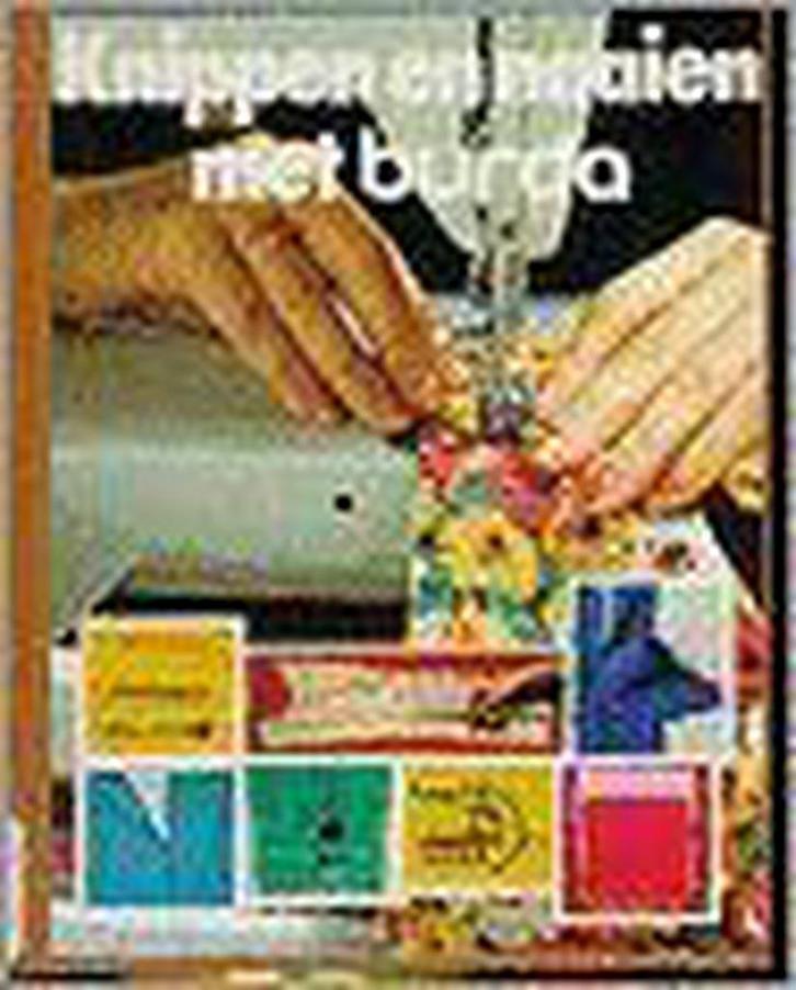 KNIPPEN EN NAAIEN MET BURDA 9789051212044, Boeken, Hobby en Vrije tijd, Gelezen, Verzenden