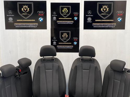 Audi A4 Avant bekledingset 4-deurs compleet stoelen bj.2017, Auto-onderdelen, Interieur en Bekleding, Gebruikt, Audi