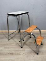 Keukentrapje - Metaal - Formica Keuken trap