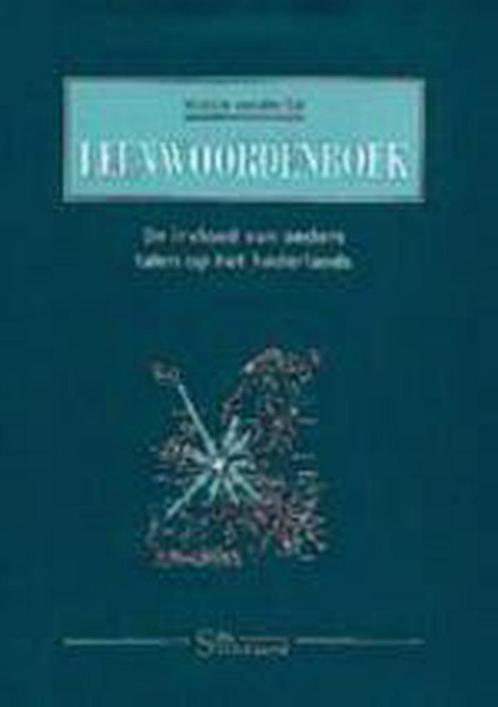 Leenwoordenboek 9789075566055 Nicoline van der Sijs, Boeken, Overige Boeken, Gelezen, Verzenden