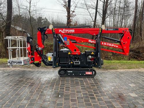 Platform Basket 15.75 + aanhangwagen  (B.J. 2022), Zakelijke goederen, Machines en Bouw | Liften, Steigers en Ladders