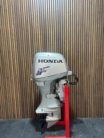 Honda 50 PK EFI beschikbaar voor biedingen