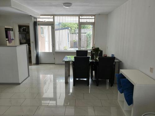 Studio te huur in Rotterdam - 103 m² - 2 kamer(s) - 2 kamers, Huizen en Kamers, Kamers te huur, Rotterdam