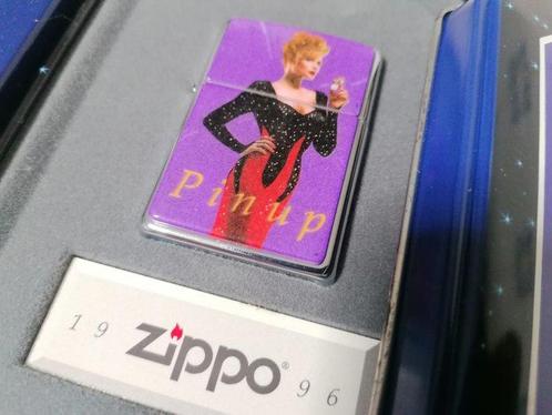 Zippo, Zippo Pin-Up Girl – Collectible of the Year 1996 -, Verzamelen, Rookartikelen, Aanstekers en Luciferdoosjes