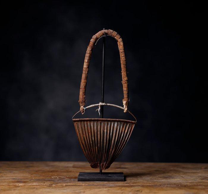 Kirdi of Fali brengt een cover van Cache sexe. - Cameroon, Antiek en Kunst, Kunst | Niet-Westerse kunst