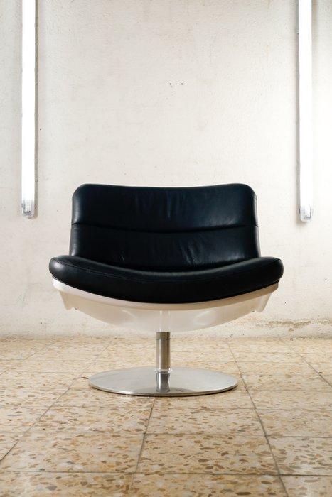 Artifort - Geoffrey D. Harcourt - Lounge stoel - F 975 -, Antiek en Kunst, Kunst | Designobjecten