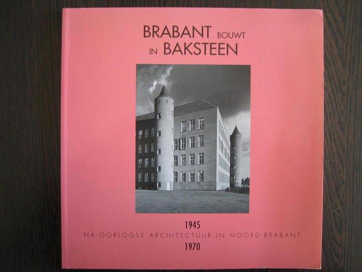 Brabant bouwt in baksteen 9789070814649 Michels, Boeken, Overige Boeken, Gelezen, Verzenden