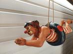 Jun Asilo - Beeld, Duikende Clown - 24 cm - Hars, Antiek en Kunst