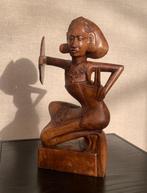 Balinees Art Deco stijl beeld van een Legong danseres - Hout, Antiek en Kunst