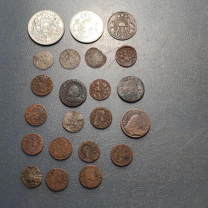 Oost-Europa. Lot of 22 coins, incl. silver 2 Lati 1925,, Postzegels en Munten, Munten | Europa | Niet-Euromunten