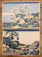 Twee Japanse houtblok prenten met afbeelding van de berg