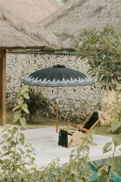 Bali Parasol houten steel rond 250 cm zwart (Partytenten), Tuin en Terras, Parasols, Nieuw, Verzenden
