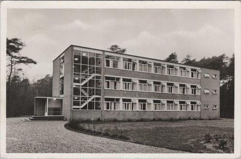 SOEST - Sanatorium Zonnegloren. Zusterhuis De Uitkomst, Verzamelen, Ansichtkaarten | Nederland, Verzenden