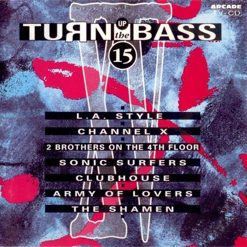 cd - Various - Turn Up The Bass - Volume 15, Cd's en Dvd's, Cd's | Overige Cd's, Zo goed als nieuw, Verzenden